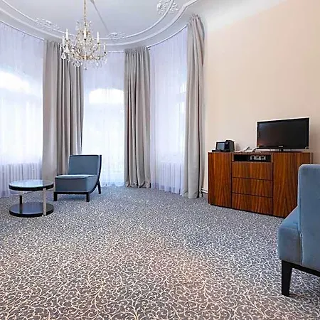 Отель Orea Bohemia 4*